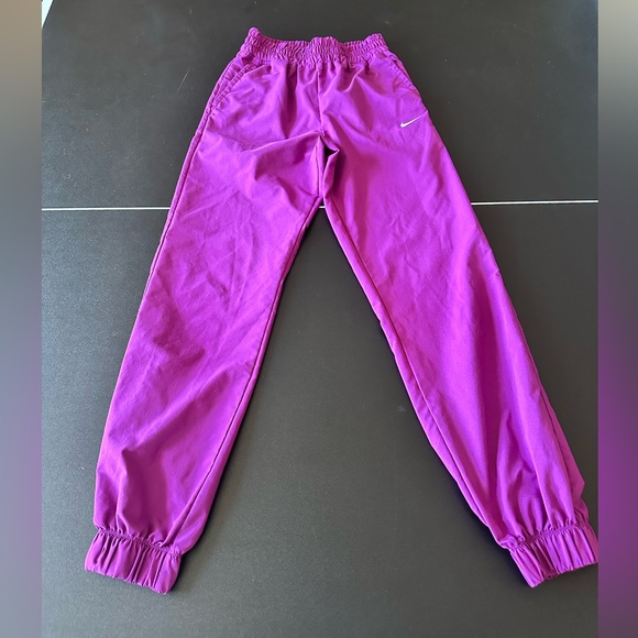 Nike Kids Magenta Jogger Pants - Picture 2 of 4